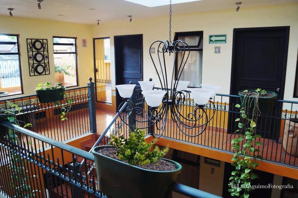 Hotel Del Pasaje Morales Comitan de Dominguez Ngoại thất bức ảnh